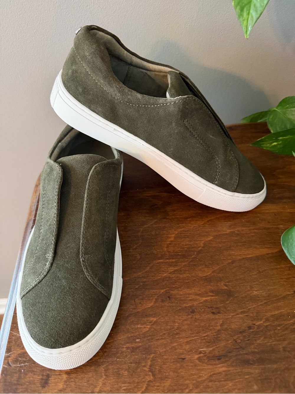 NWOB. J Slides Women's Olive Green Suede Slip-On Sneakers. Size 7.5